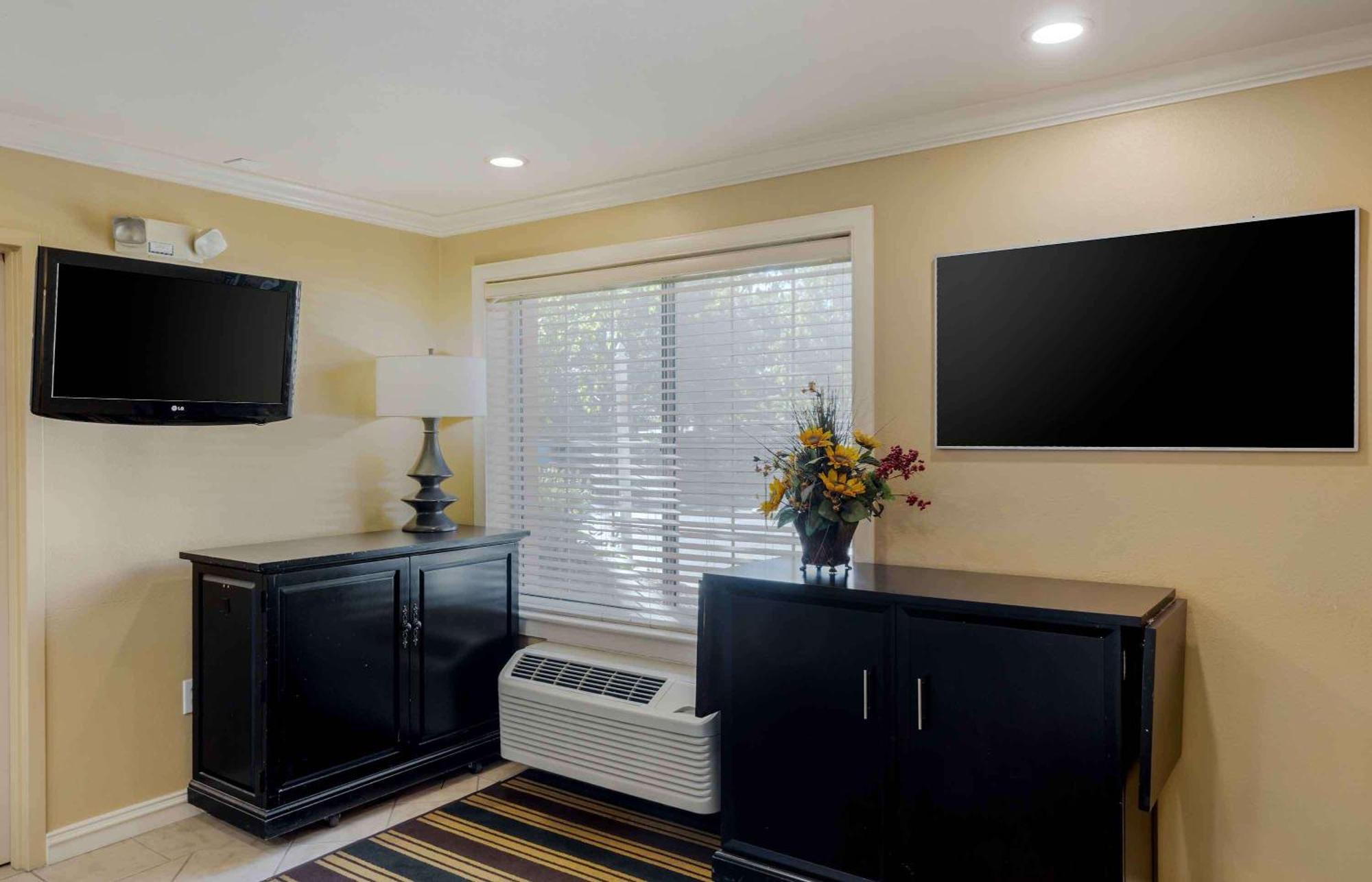 Extended Stay America Suites - Boston - Waltham - 52 4Th Ave Eksteriør bilde